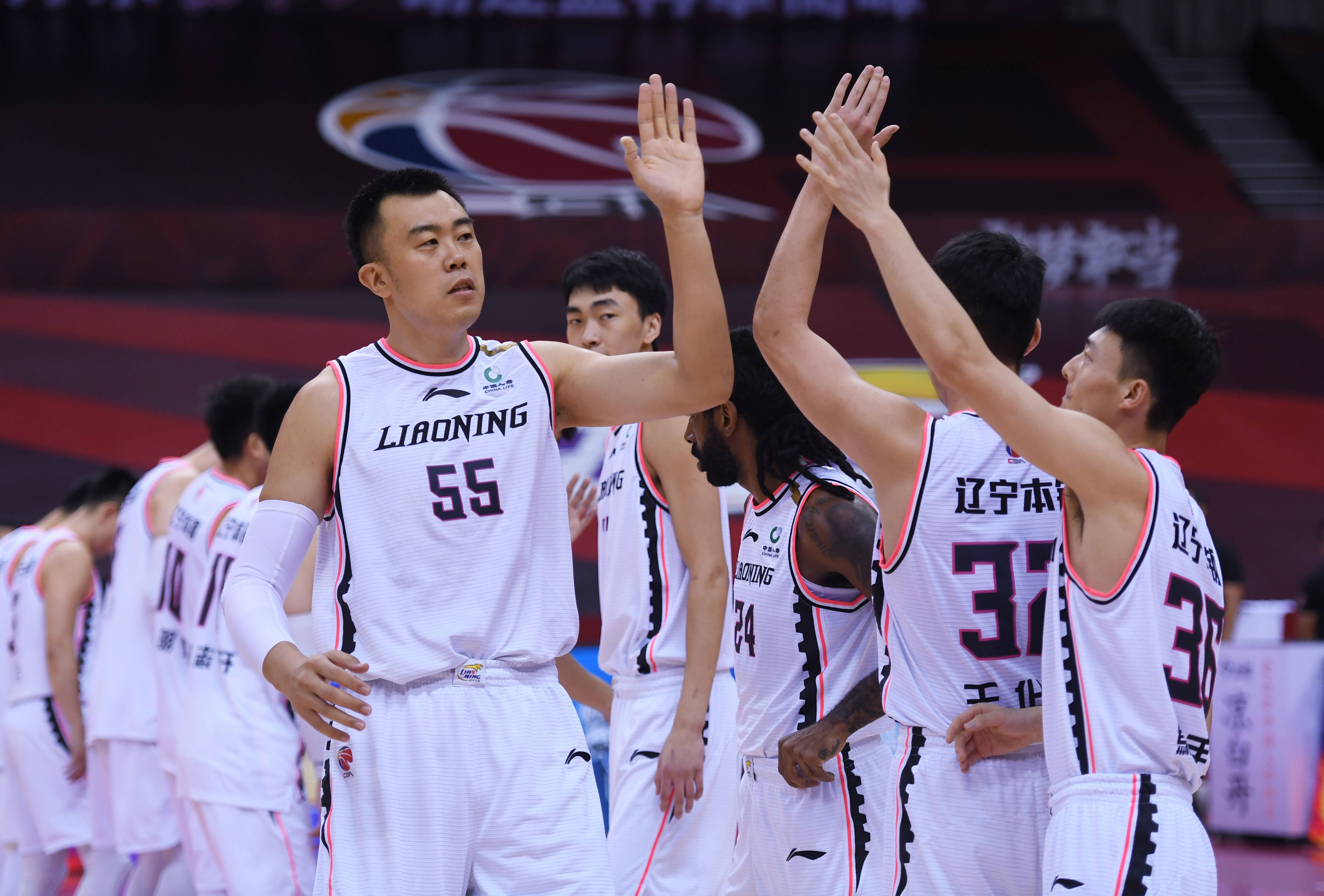 开云应用-今晨辽宁本钢再遭质疑——NBA常规赛节点到来，底气十足，阵容厚度经受考验的简单介绍